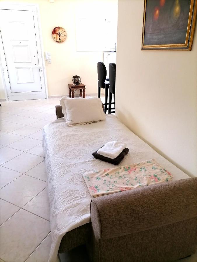 Tini'S Apartment Nea Iraklitsa エクステリア 写真